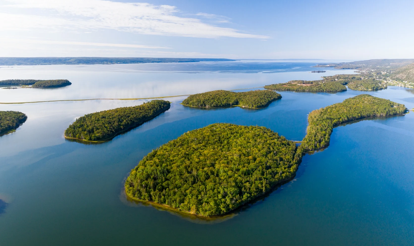 Walking around the Bras d'Or Lake – Biosphere Region